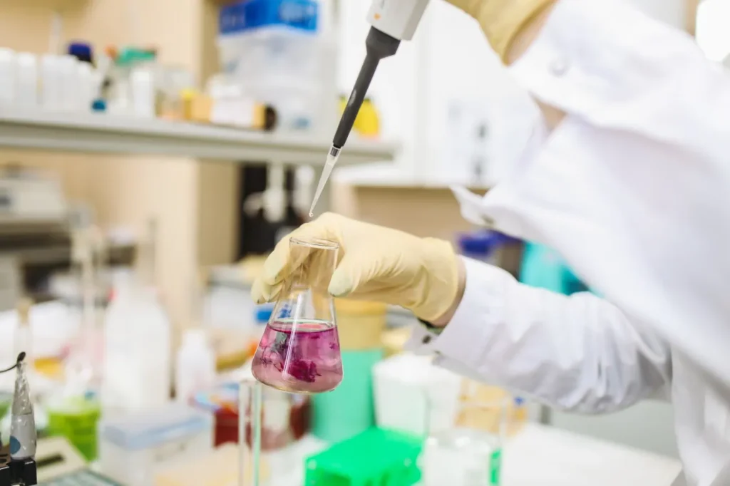 Pipetting in a laboratory